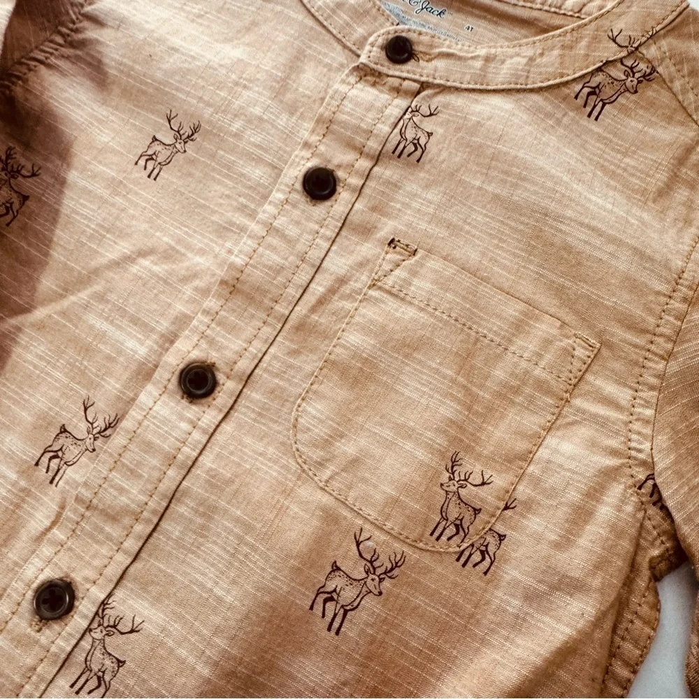 Boys Bundle of (3) Size 4T Long Sleeve Nike Hoodie, AOP Deer Button Up EUC